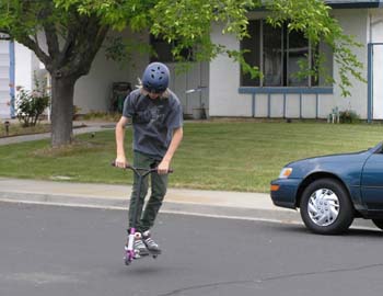 A little spin in the street